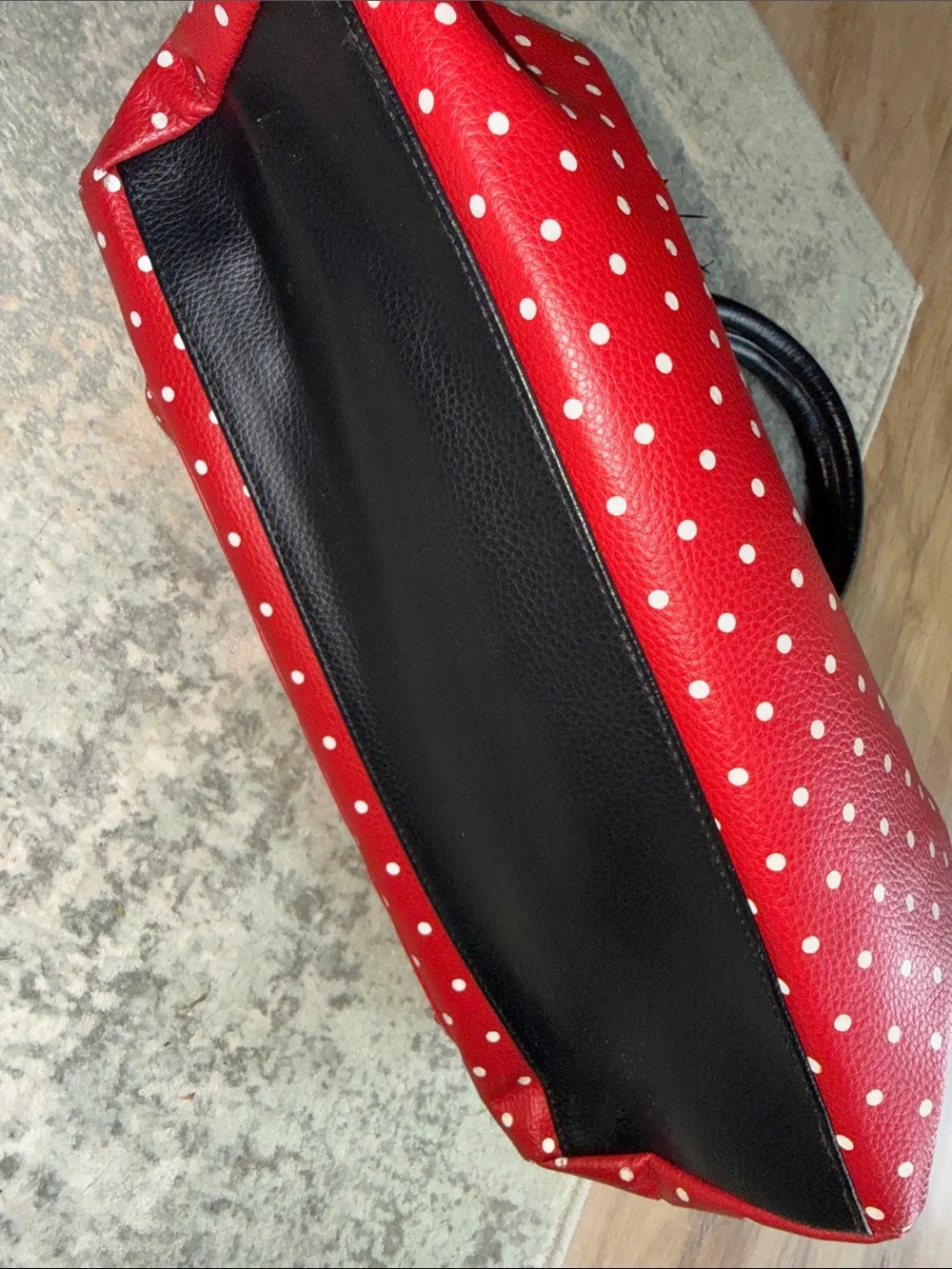 Disney Parks Exclusive Minnie Polka Dot Tote with Bow Bag Charm